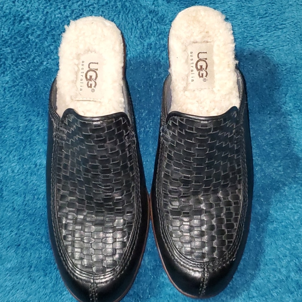 UGG black tweed open back "fur" heels size…